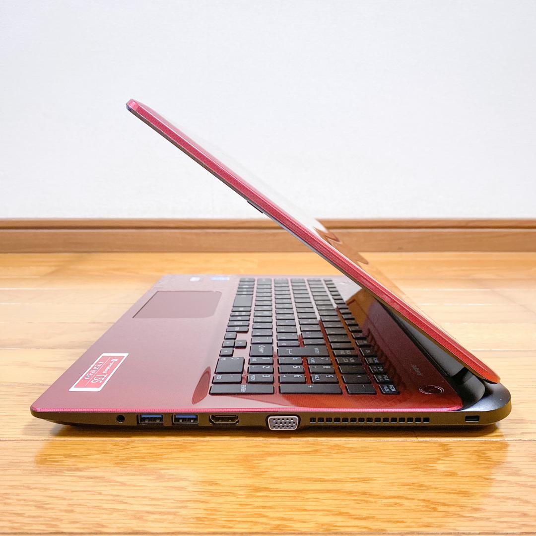 【訳アリ】最新Win11 新品SSD 5世代i3 東芝ノートパソコン赤 カメラ付