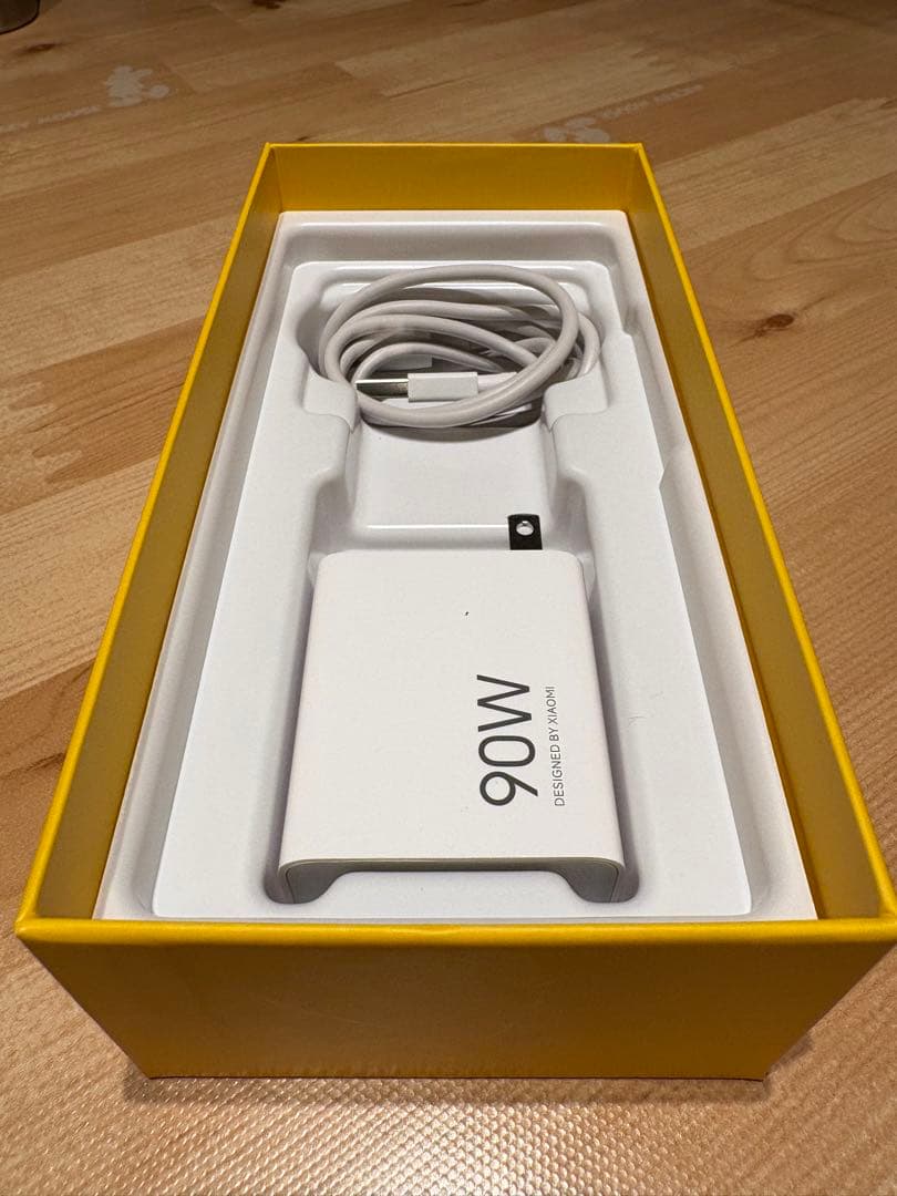 ファウザンアリさん専用 Xiaomi Poco F7 HyperOS 充電器付