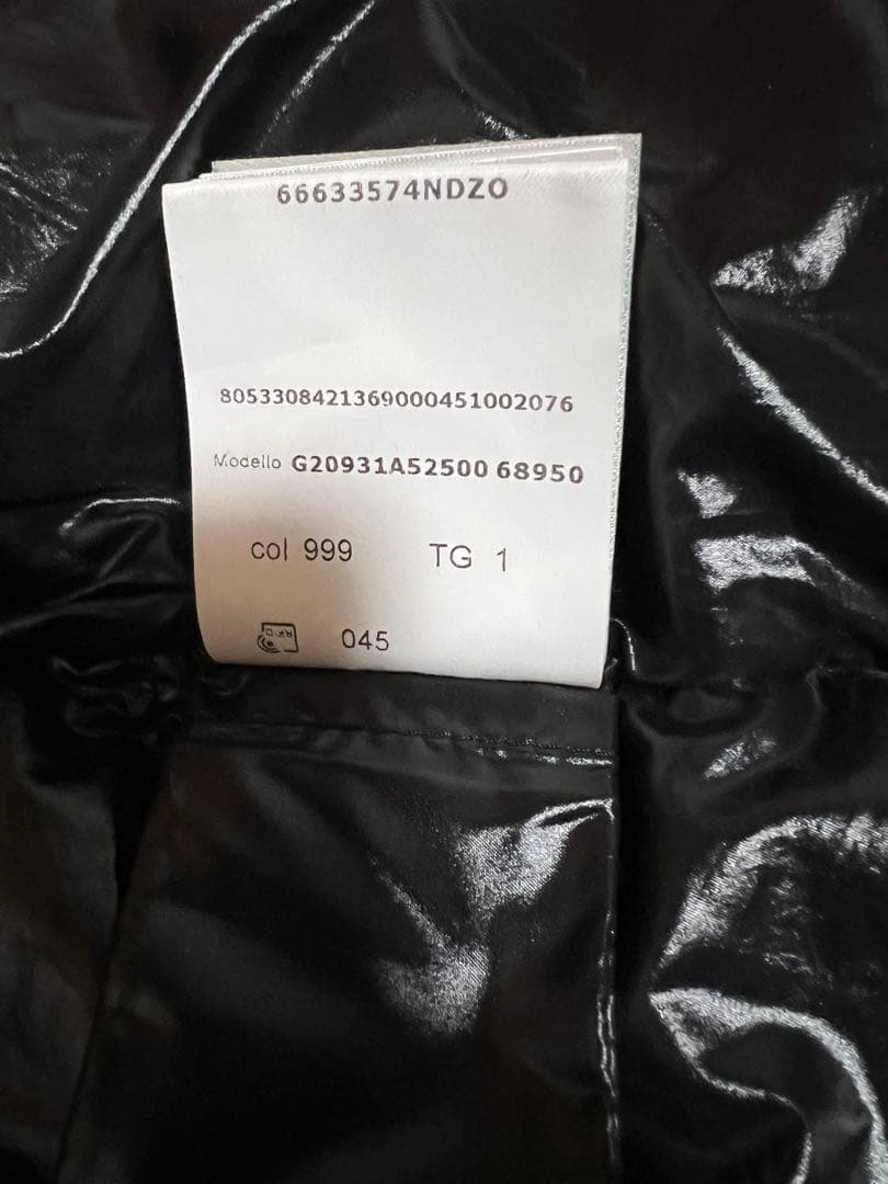 モンクレール　ブラック ダウンベストサイズ1