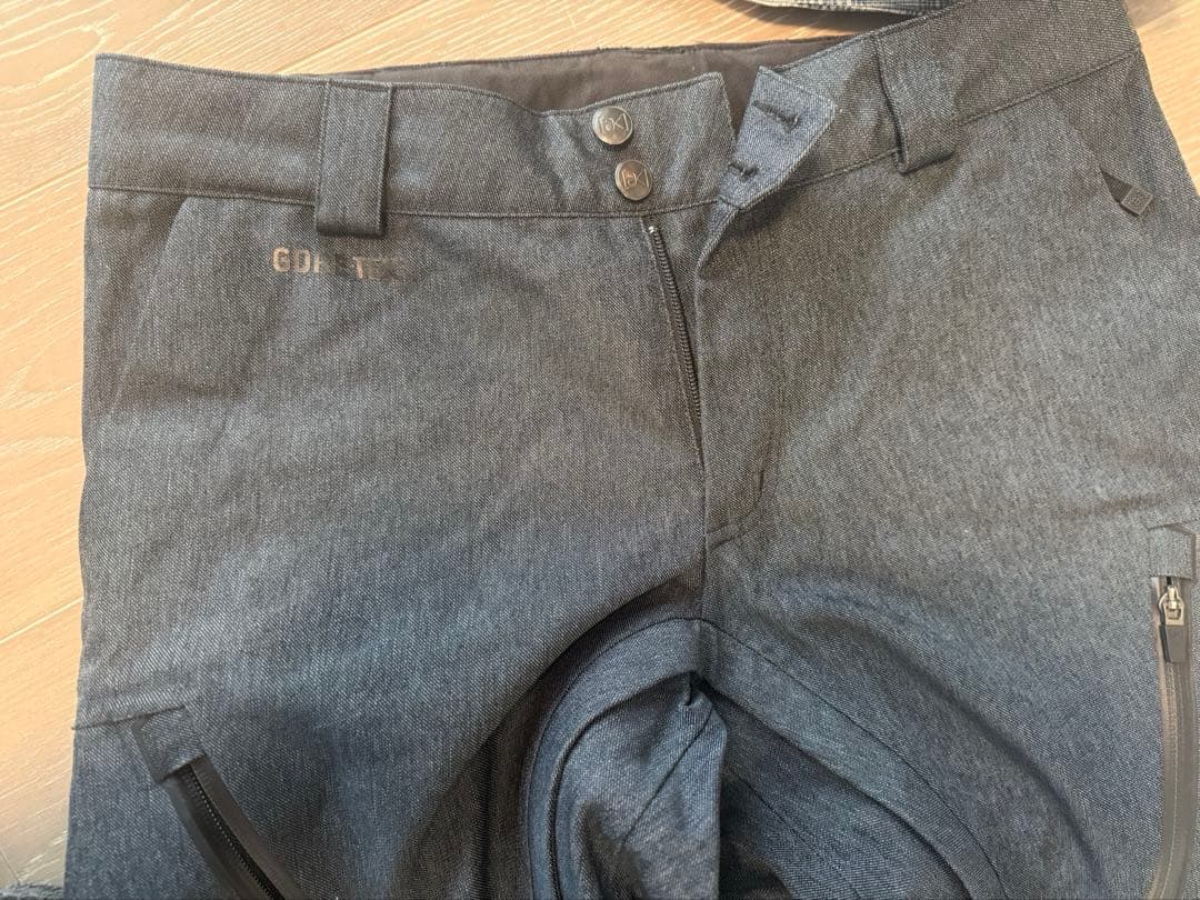 バートン　ak スノーボード　ウェア　上下セット