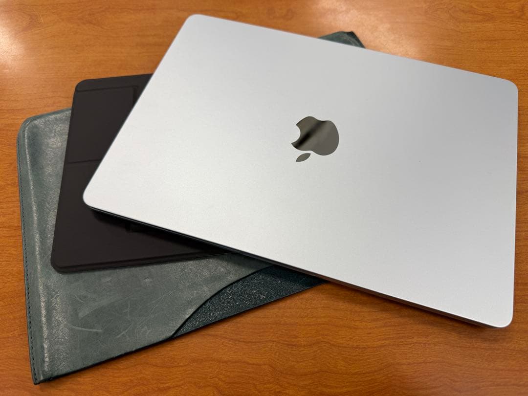 Apple MacBook Air M4 256GB スカイブルー