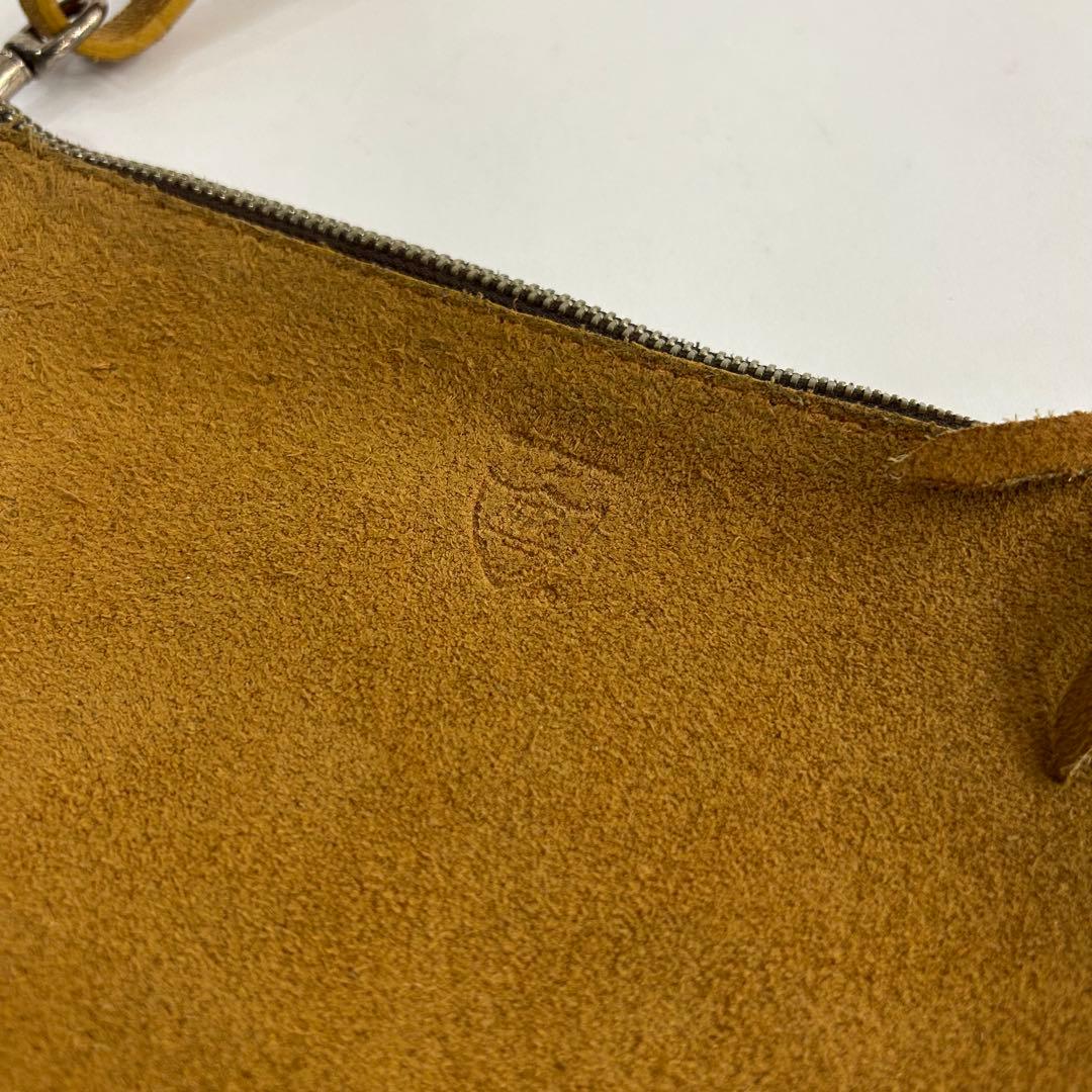 HTC スタッズ　スエードポーチ　レザー紐(調整可能)