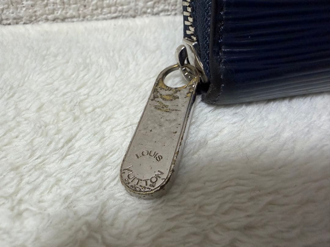 ルイヴィトン 長財布 ラウンドファスナー エピ ネイビー