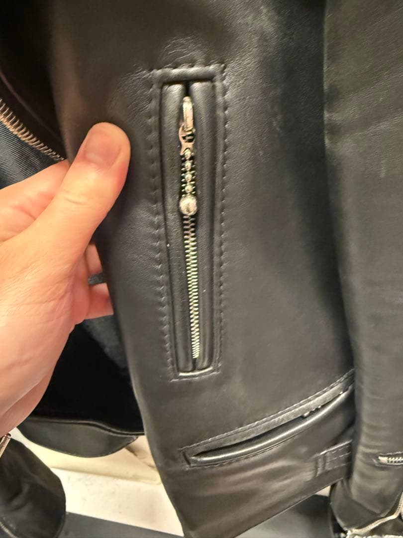 ルイスレザー　ライトニング レザーライダースジャケット 38