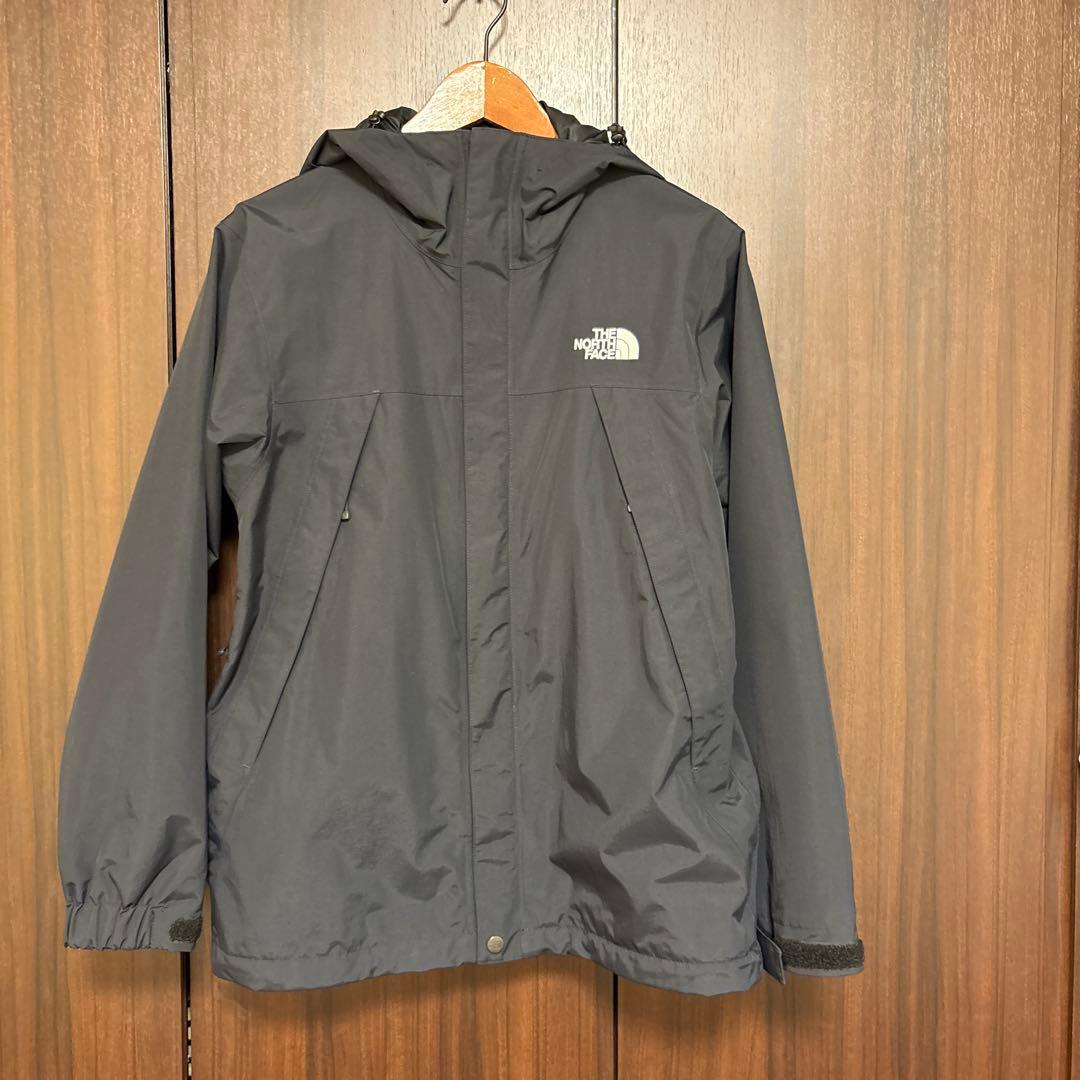 進撃の牛　THE NORTH FACEスクープジャケット NP61940