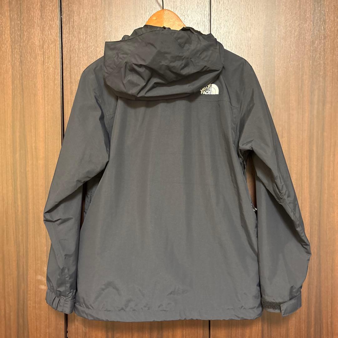 進撃の牛　THE NORTH FACEスクープジャケット NP61940