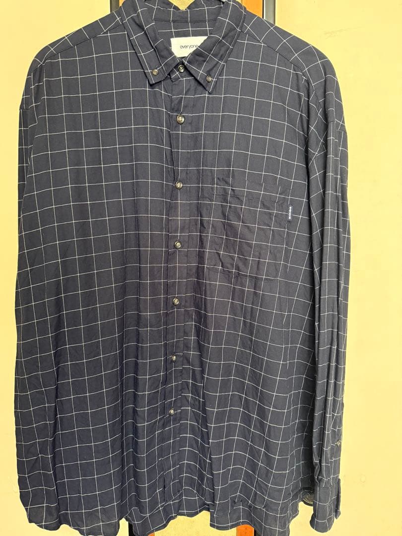トップス everyone back logo check button-down XL