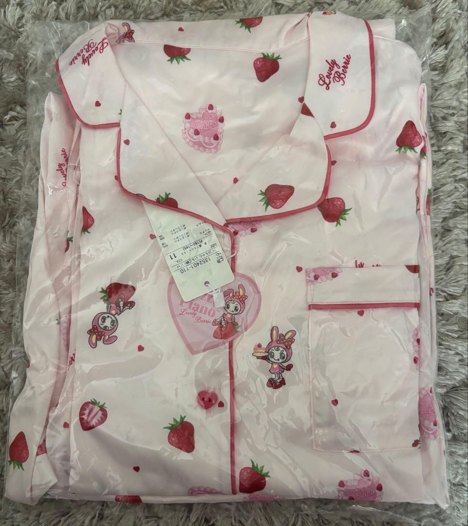 ベリエちゃん　ポップアップ　サテンパジャマ メゾピアノ