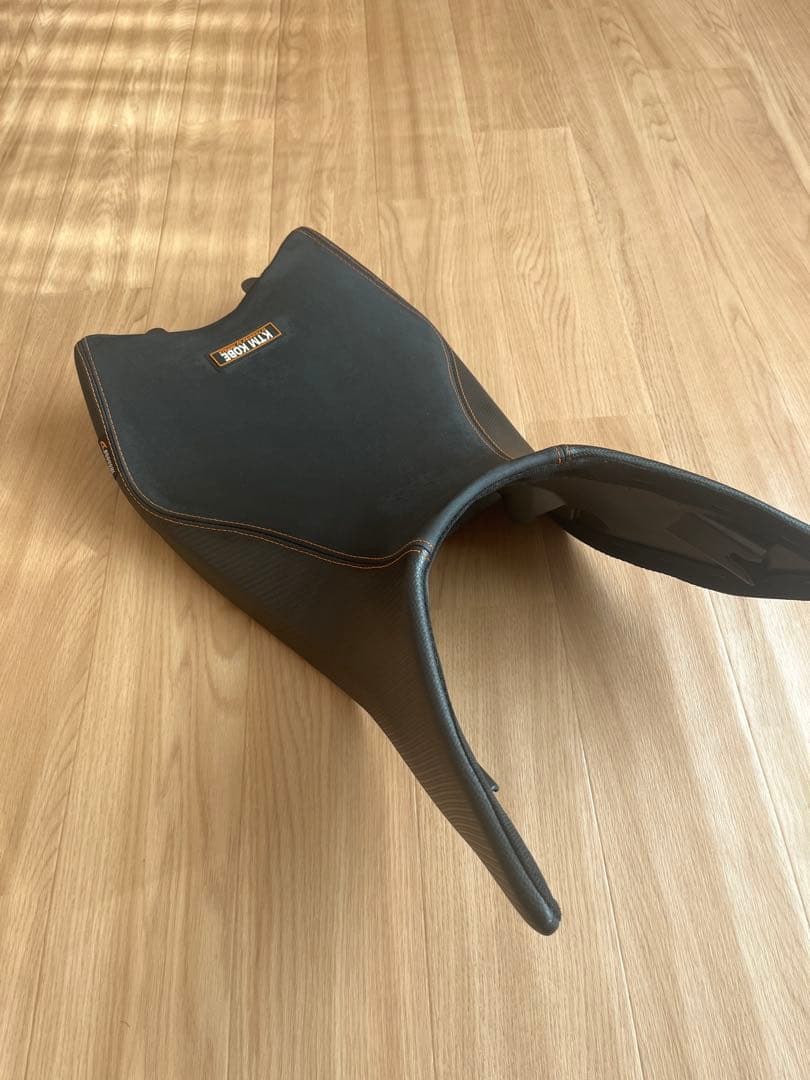 美品　希少　ノグチシート　KTM KOBE 1290 Superduke R