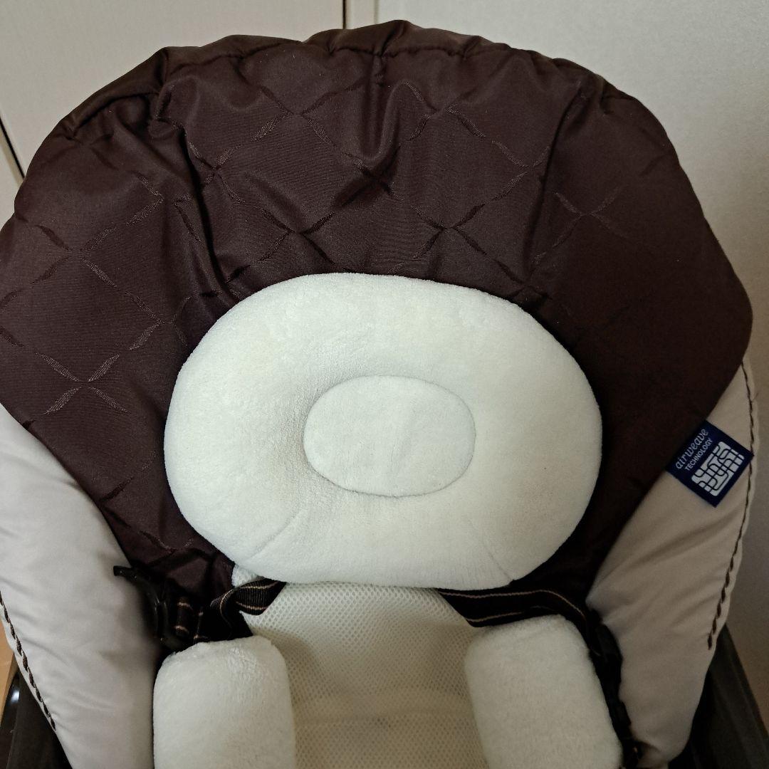 COMBIコンビ　ネムリラ　オートスウィング電動