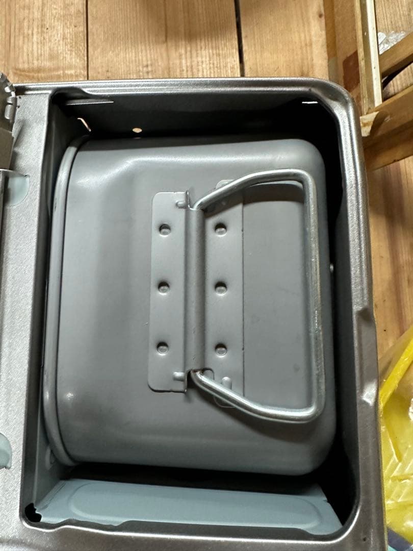 石油ファンヒーター 9-12畳用 FW-3215