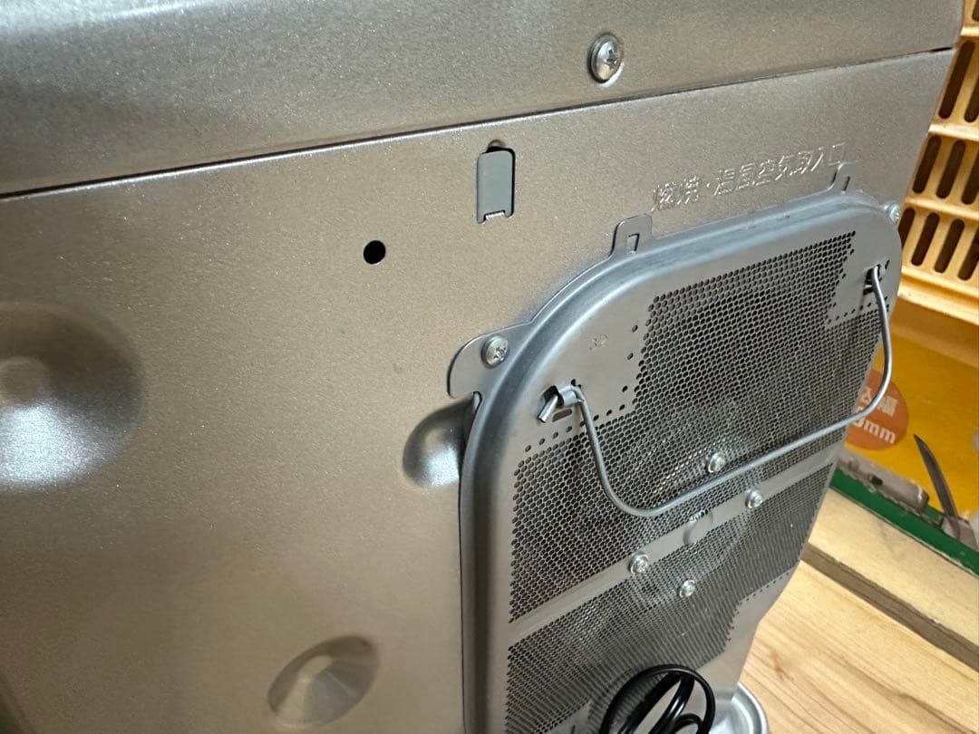 石油ファンヒーター 9-12畳用 FW-3215