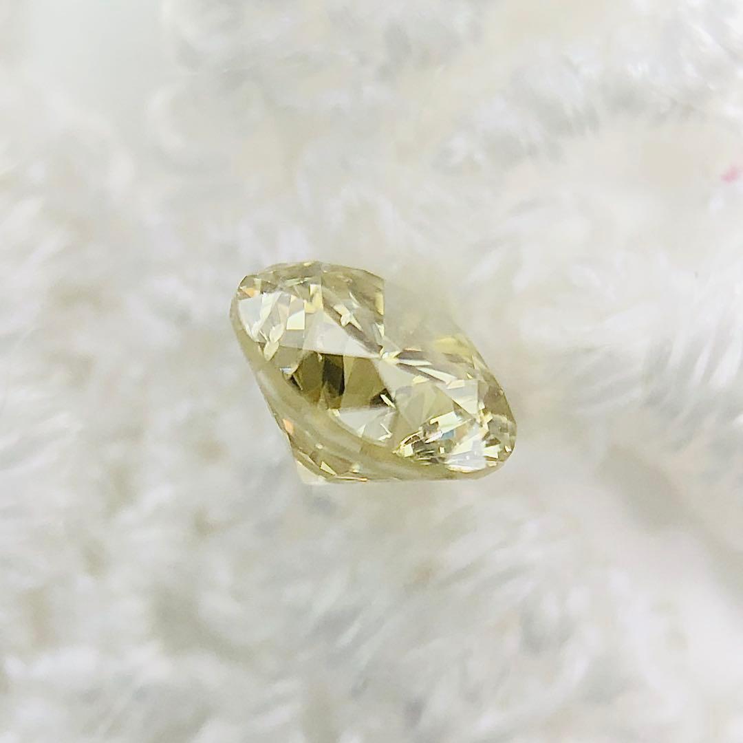 アクセサリー 0.209 Fancy Brownish Green Yellow SI-2