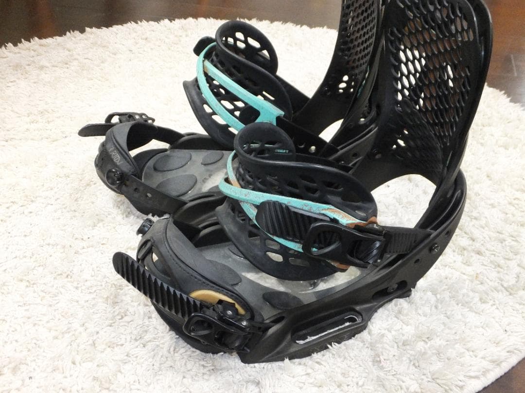 Burton ビンディング Escapade EST　レディースMサイズ