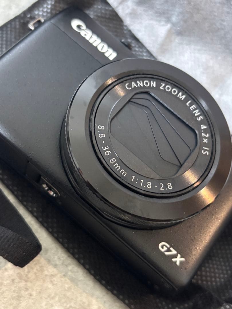 極美品　Canon PowerShot G7X デジタルカメラ