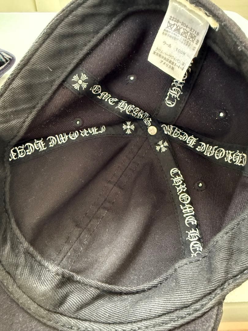 CHROME HEARTS 黒 ベースボールキャップ