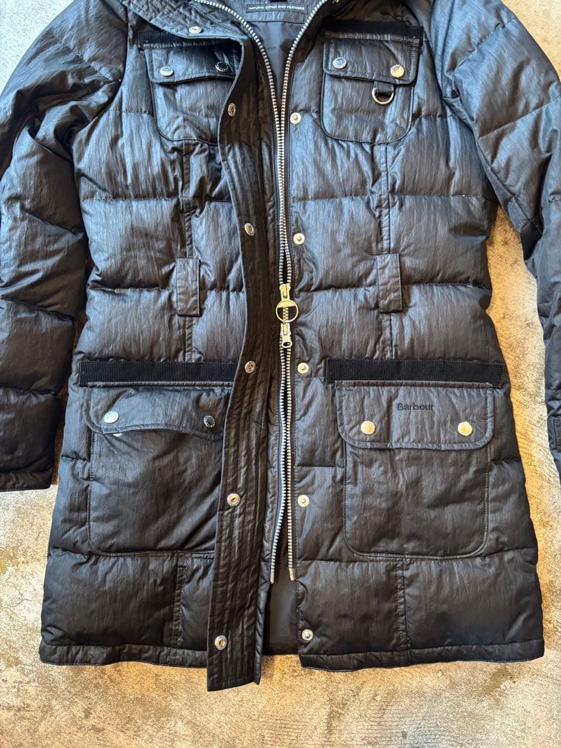 【美品】【サンプル】Barbour バブアー　ダウンコート　M(レディース)