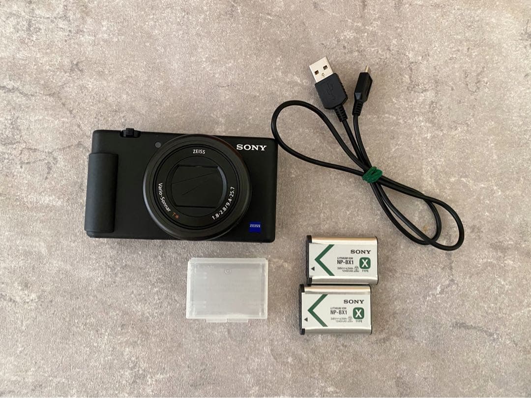 【美品】SONY ZV-1(バッテリー・充電コード付き)