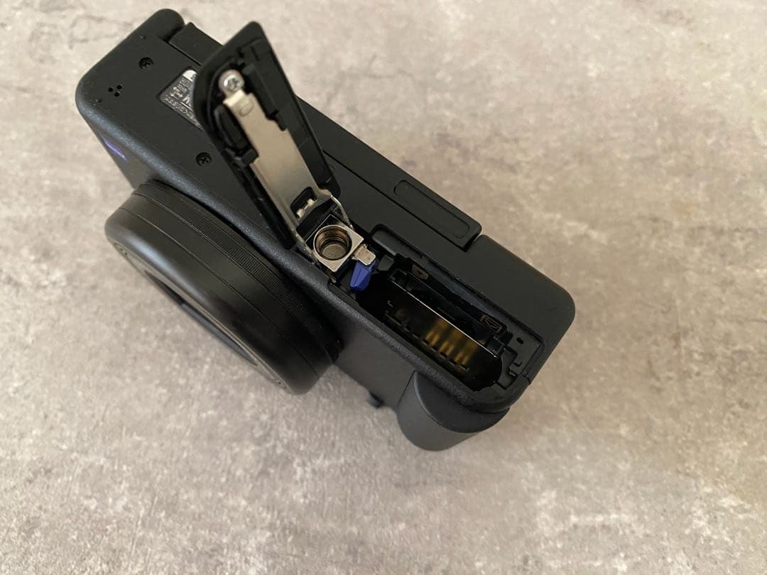 【美品】SONY ZV-1(バッテリー・充電コード付き)