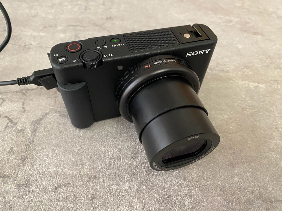 【美品】SONY ZV-1(バッテリー・充電コード付き)