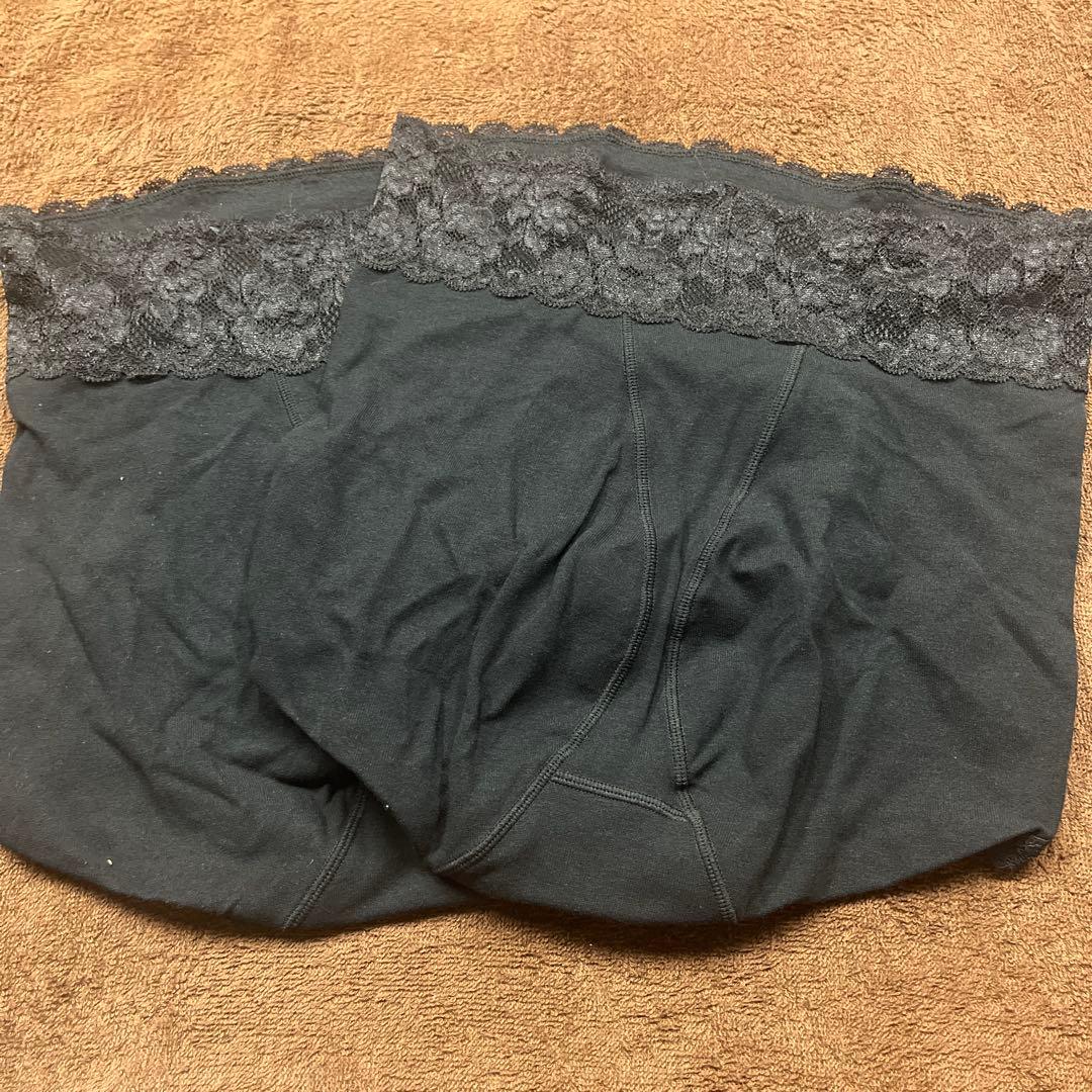 MARUKOレッグメイキングシンメトリーとショーツ