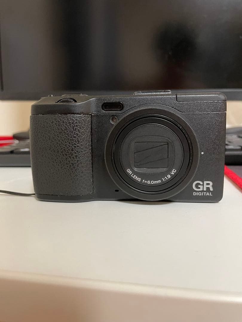 【美品】RICOH GR DIGITAL Ⅳ GRD4