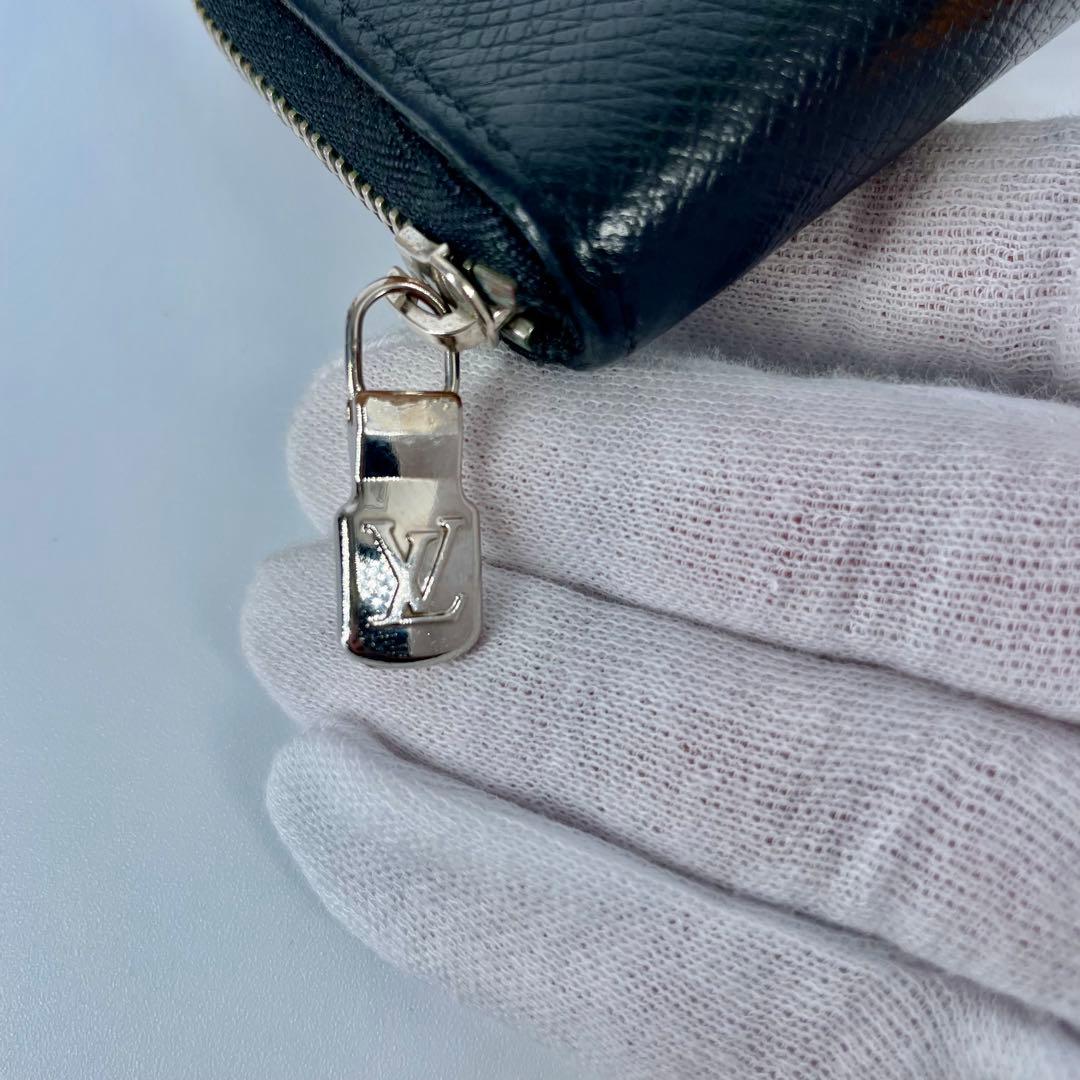 ヴィトン　パース M30511 タイガ ブラック　IC