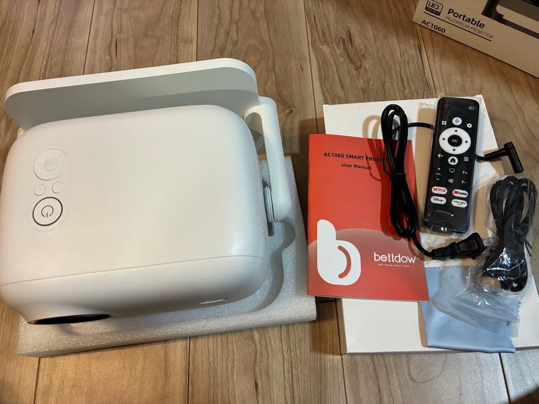 値下げ✨新品✨ プロジェクター ✨Netflix公式認証ブランド✨BETTDOW