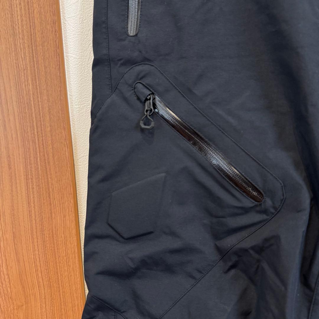 VOLCOM ボルコム ゴアテックス スノーボードウェア パンツUS XL 黒