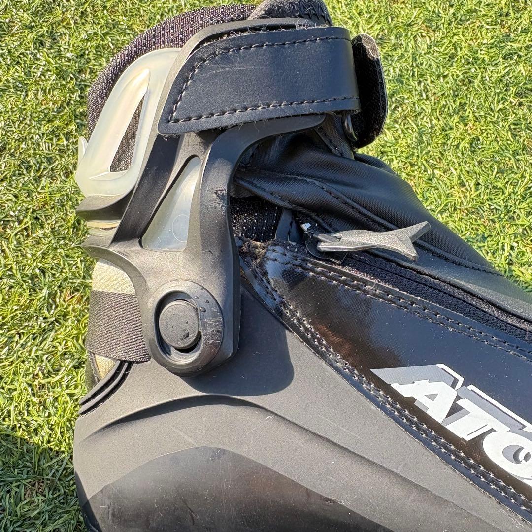 ATOMICアトミック クロスカントリースキー ブーツ　SNS 24.5