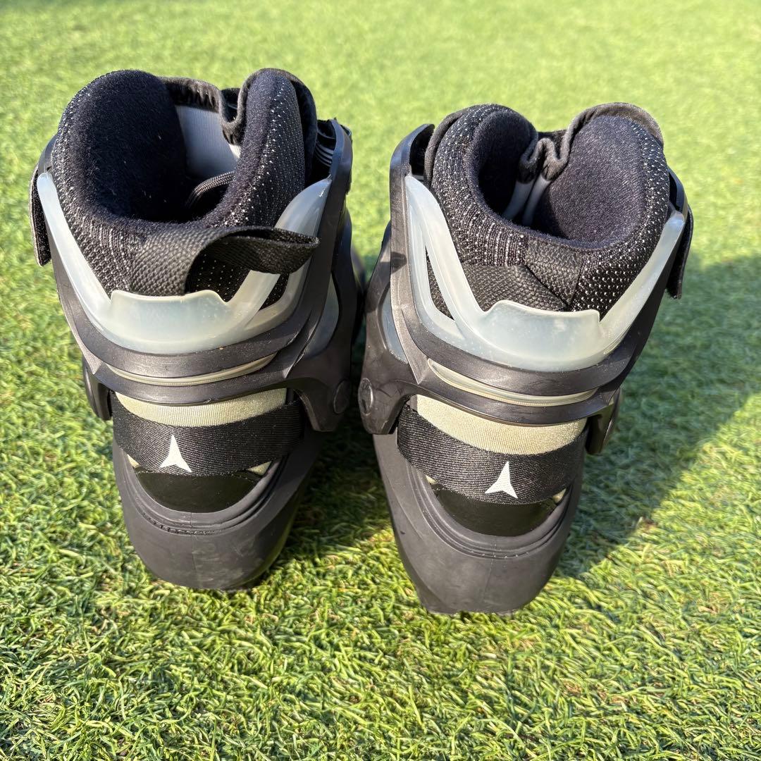 ATOMICアトミック クロスカントリースキー ブーツ　SNS 24.5