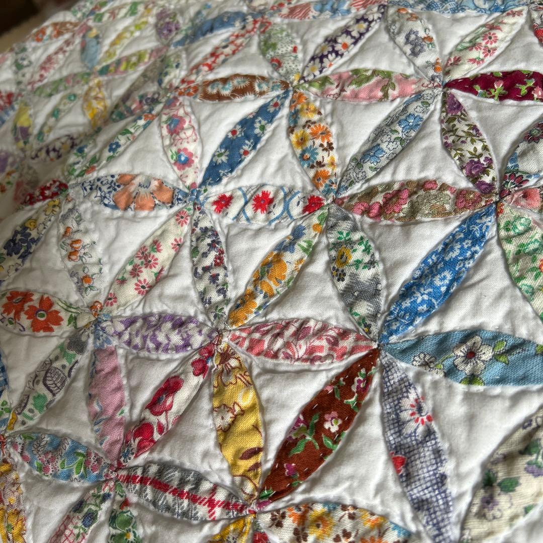 【516】 ハンドメイド　パッチワークキルト　フィードサックのフリーマット