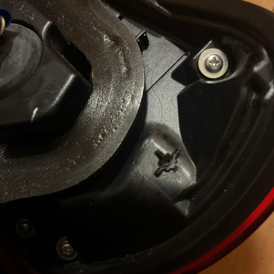 トヨタ86後期純正テールランプ ZN6