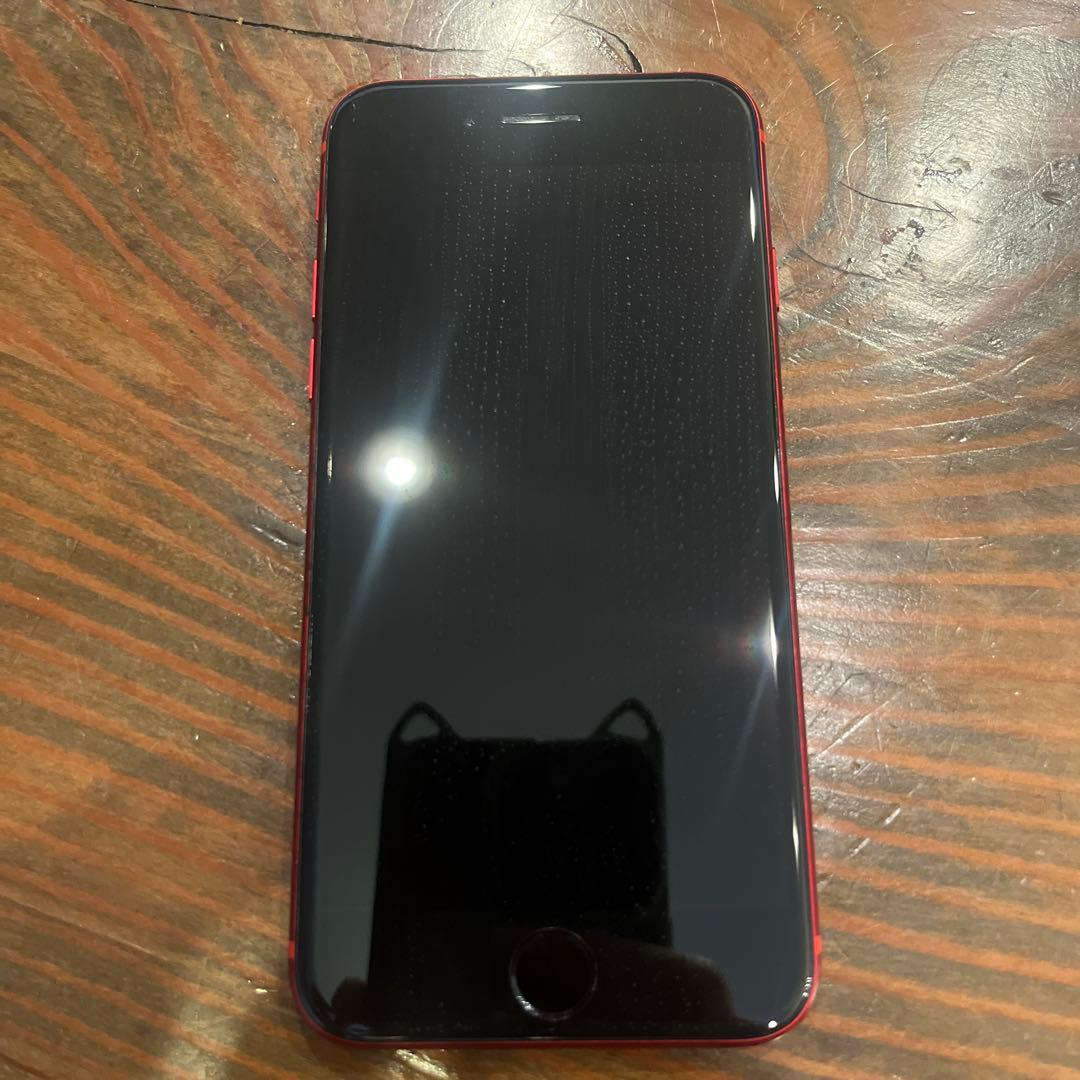 iPhone8 本体（レッド）