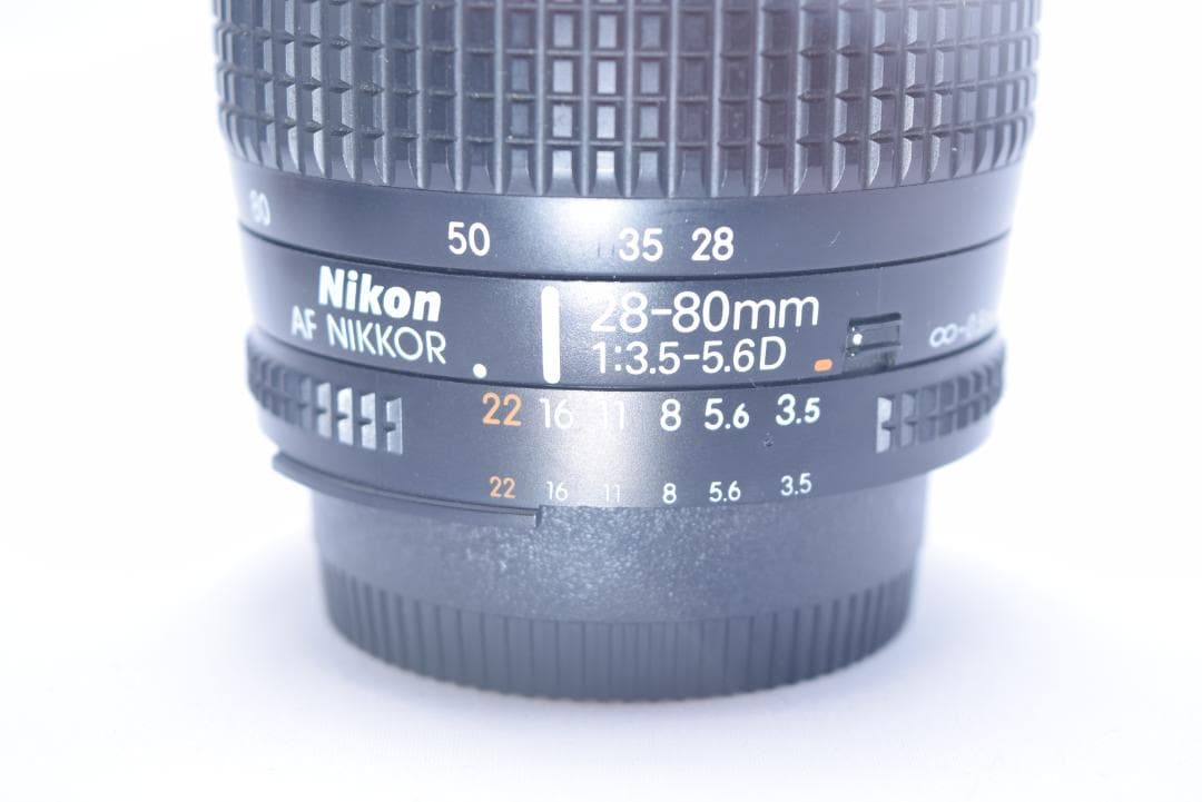 ①Nikon D50 デジタル一眼レフカメラ 28-80mmレンズ　おまけ付き