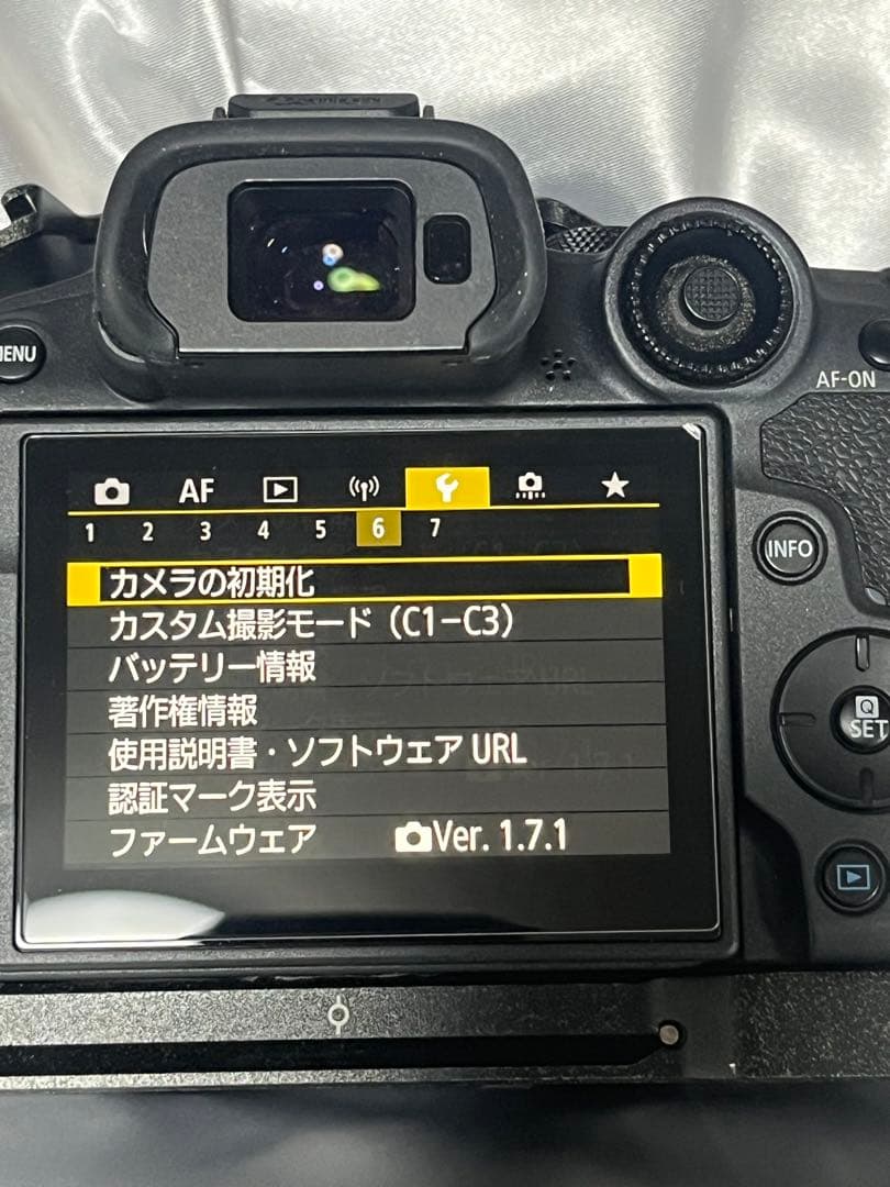 Canon EOS R7 デジタルカメラ ボディ
