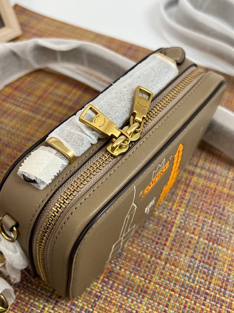 ✨新品・未使用品✨COACH コーチ　バスキア コラボ アリー ベルトバッグ