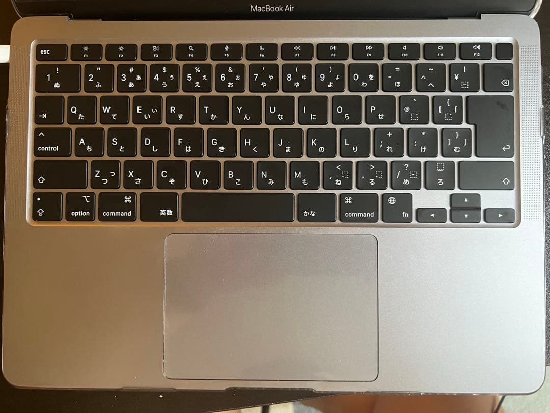 MacBook Air M1 16GBメモリー　256GB SSD