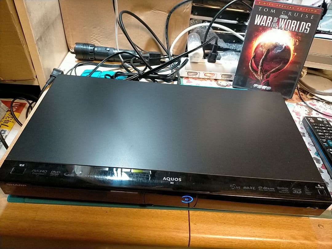 シャープ・ブルーレイレコーダーBD-W515 美観