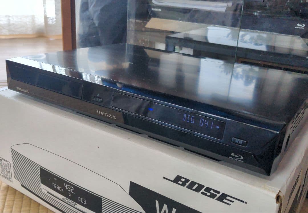 人気！録画時間３倍大増量！安心予防保守！東芝ブルーレイレコーダー　D-BZ500