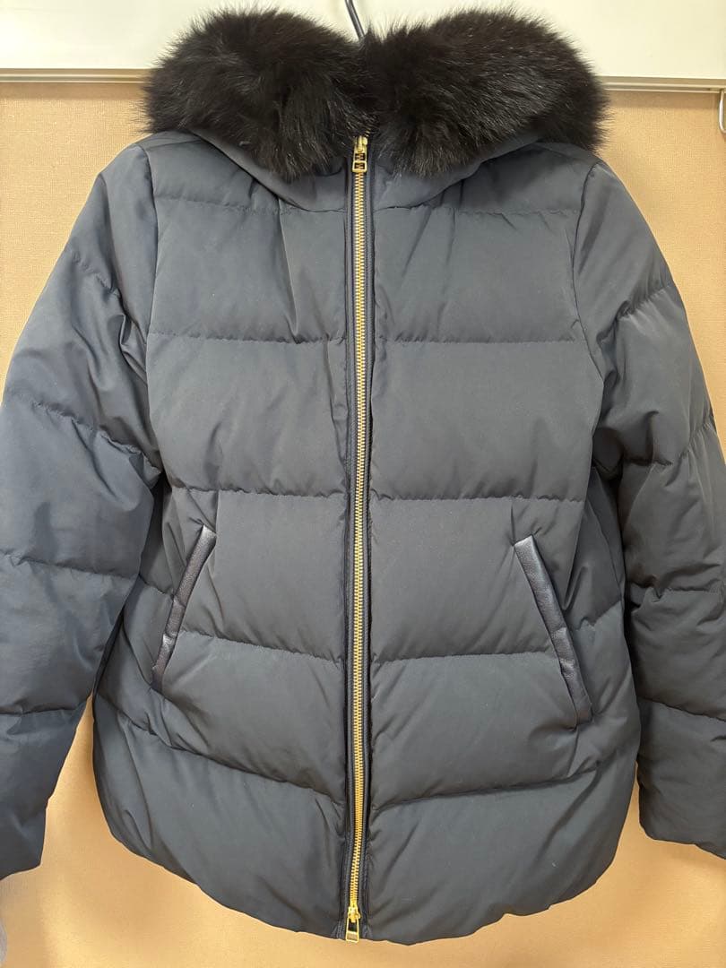 ナノユニバース　西川ダウン　フォックスファー