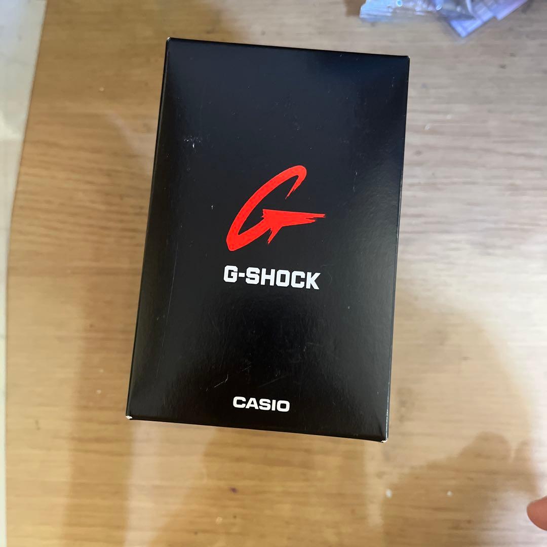 CASIO G-SHOCK ホワイト腕時計 箱付き