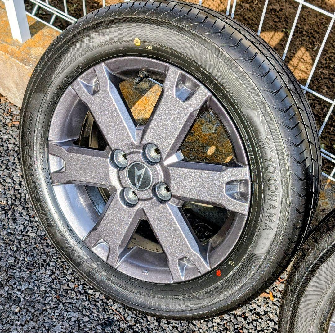 タフトダーククロムベンチャー新車外しタイヤセット