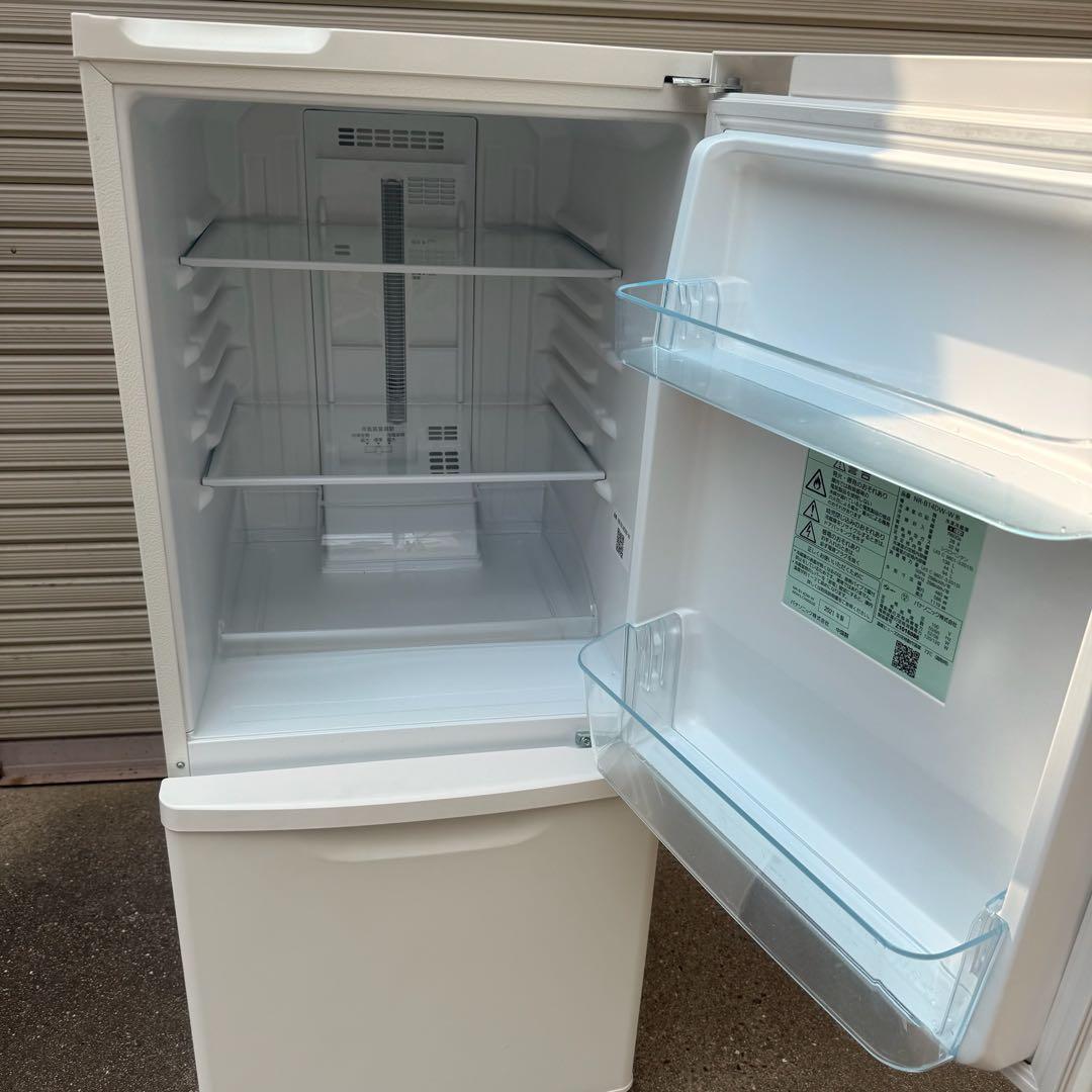 ★ 極美品 女性オーナー パナソニック 冷蔵庫 NR-B14DW-W 138L