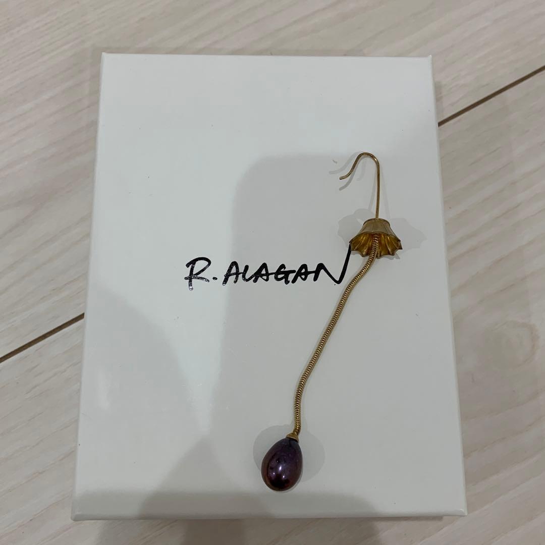 R. Alagan 片耳用ピアス