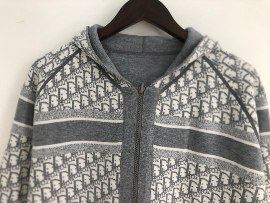 Dior ディオール　ニットセーター　グレー　フーディ　綺麗　両面