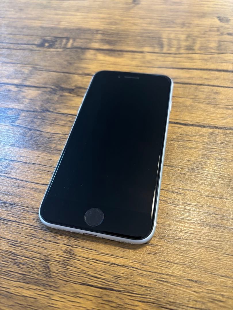 iPhone SE 第2世代 128GB SIMフリー バッテリー79%初期化済