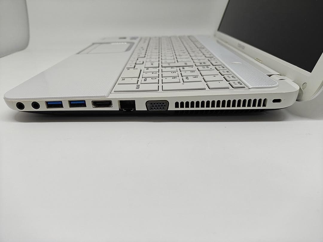 【東芝】爆速 Corei7/新品SSD128GB ノートパソコン 16GBE10