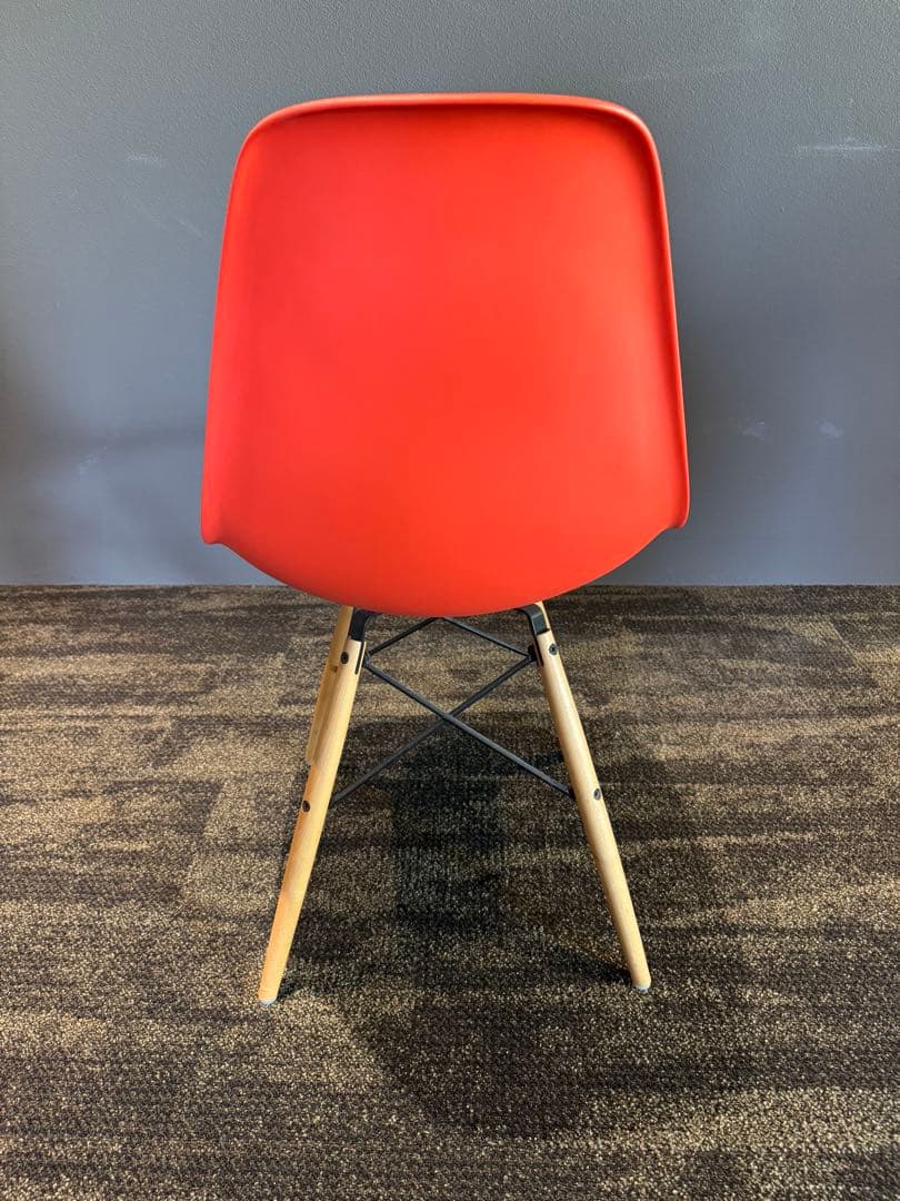 ハーマンミラー正規品　イームズプラスチックシェルサイドチェア
