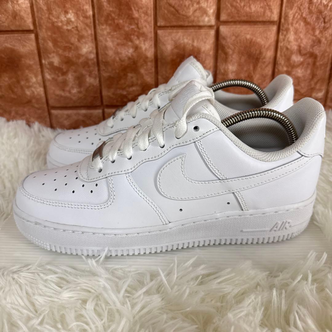 NIKE AIR FORCE 1 '07 ナイキ　エアーフォース1 25cm